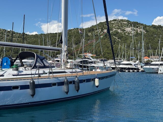 TAYANA 55