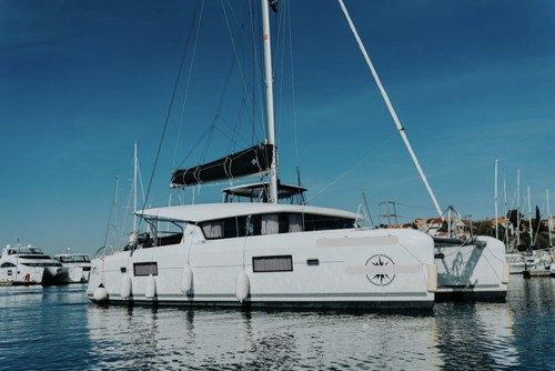 Lagoon 42